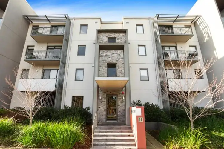 102/86 Altona Street, Kensington VIC 3031