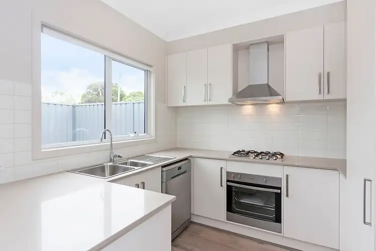 Fifth view of Homely unit listing, 2/31 Walnut Street, Whittlesea VIC 3757