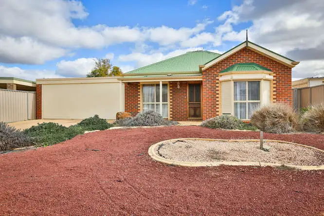 4 Taylor Drive, Mildura VIC 3500