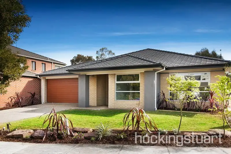 Main view of Homely house listing, 32 Wattlebird Crescent, Reservoir VIC 3073