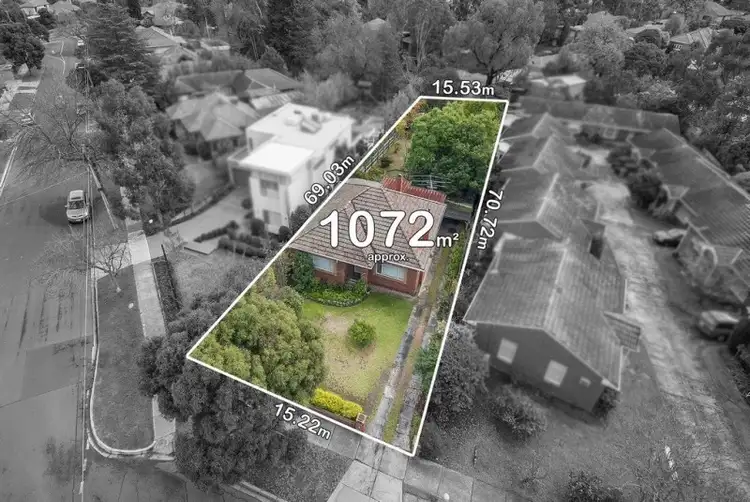 21 Wilfred Road, Ivanhoe East VIC 3079
