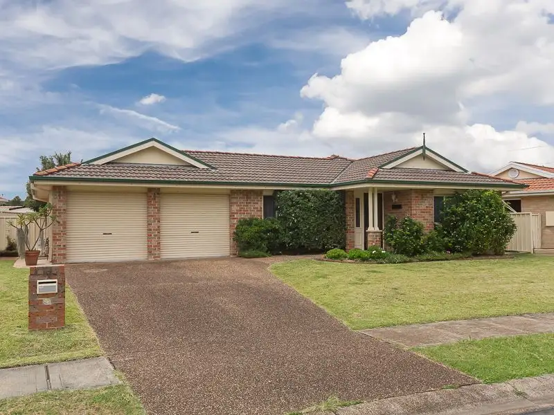 Main view of Homely house listing, 17 Albatross Avenue, Cameron Park NSW 2285