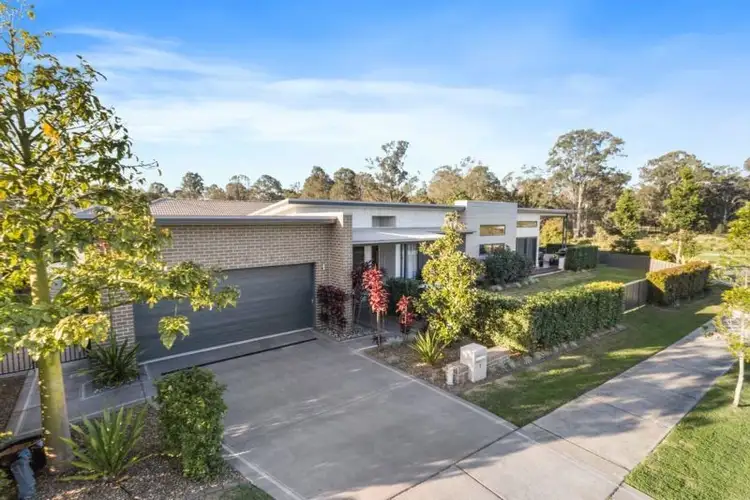 1 Sirmione Court, Raceview QLD 4305