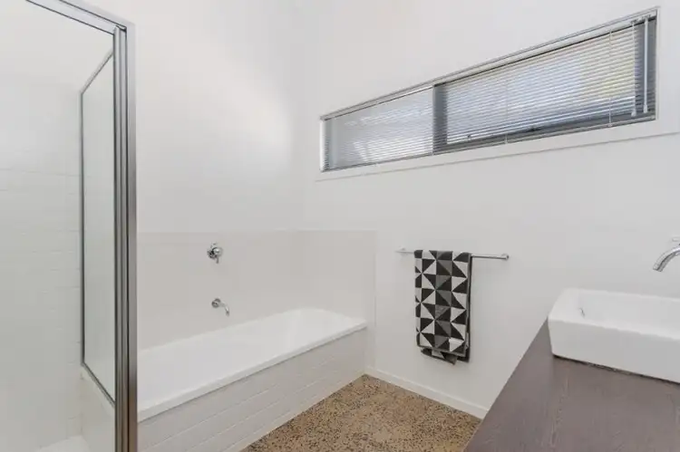 Sixth view of Homely house listing, 7 Arkell Court, Portland VIC 3305