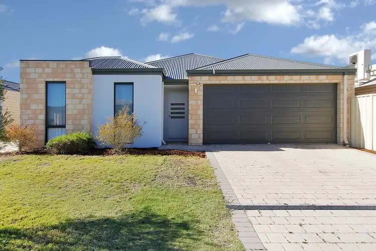 1/12 Peppermint Gardens, Aubin Grove WA 6164