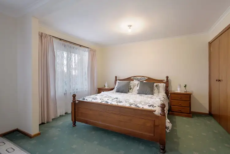 Seventh view of Homely house listing, 17 Wanaka Drive, Taylors Lakes VIC 3038