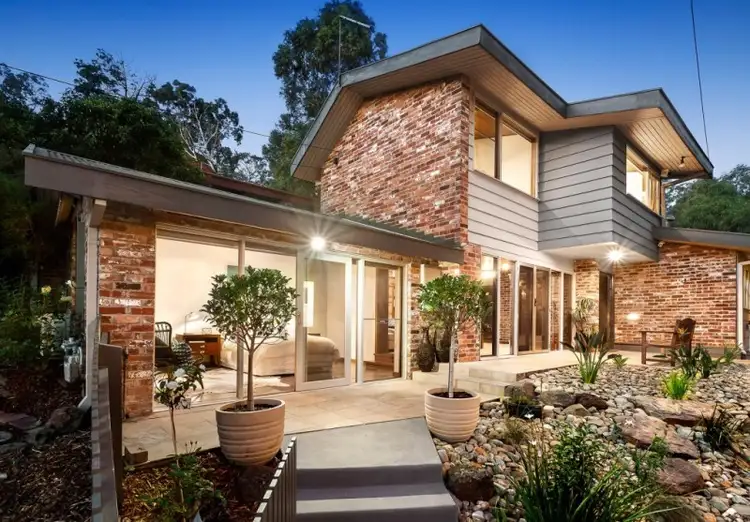 2 Yandell Close, Greensborough VIC 3088