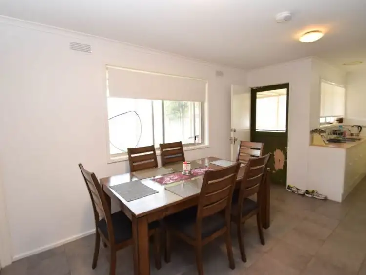Third view of Homely house listing, 8 Searle Court, Wangaratta VIC 3677