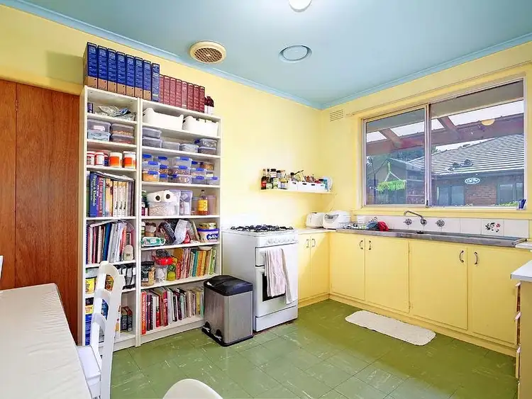 Third view of Homely house listing, 5 Woorill Court, Vermont VIC 3133