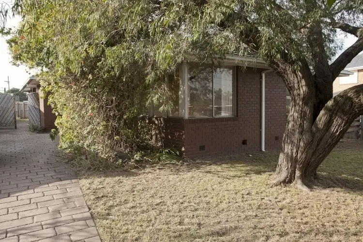 2 Avon Court, Dandenong North VIC 3175