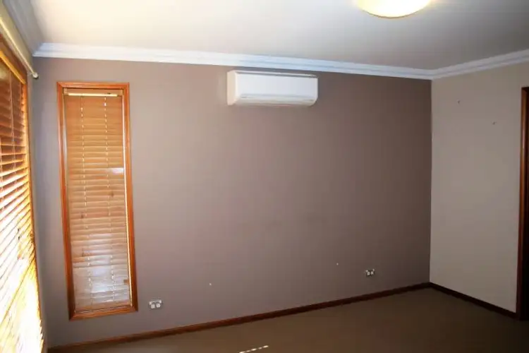 Seventh view of Homely house listing, 15 Lynne Court, Oakey QLD 4401