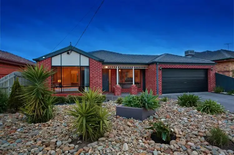 5 St James Street, Hadfield VIC 3046