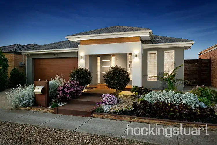 7 Tobago Avenue, Point Cook VIC 3030