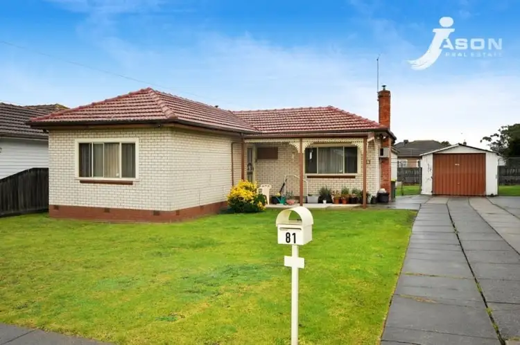 81 Tarana Avenue, Glenroy VIC 3046