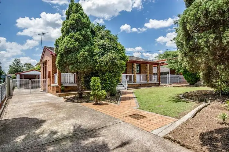 21 Windermere Avenue, Woodberry NSW 2322
