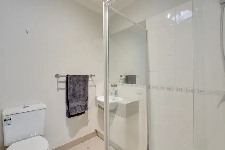Sixth view of Homely house listing, 8/75 Clifton Park Drive, Carrum Downs VIC 3201