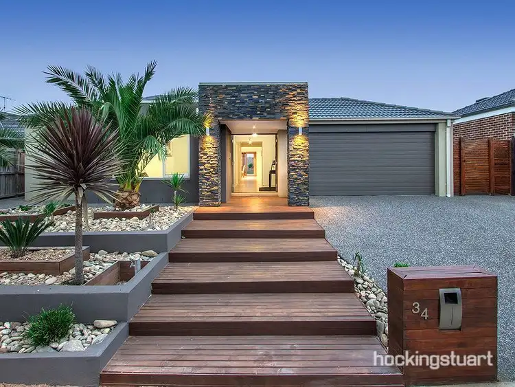 34 Chancery Way, Taylors Hill VIC 3037