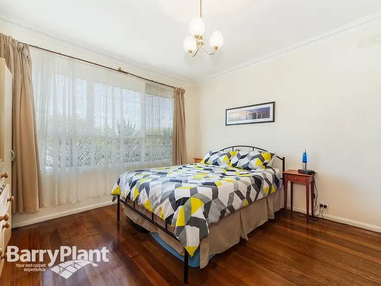 Fifth view of Homely house listing, 11 Breydon Court, St Albans VIC 3021