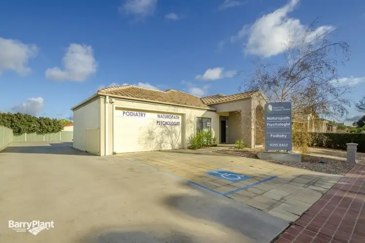 17 Dunnings Road, Point Cook VIC 3030