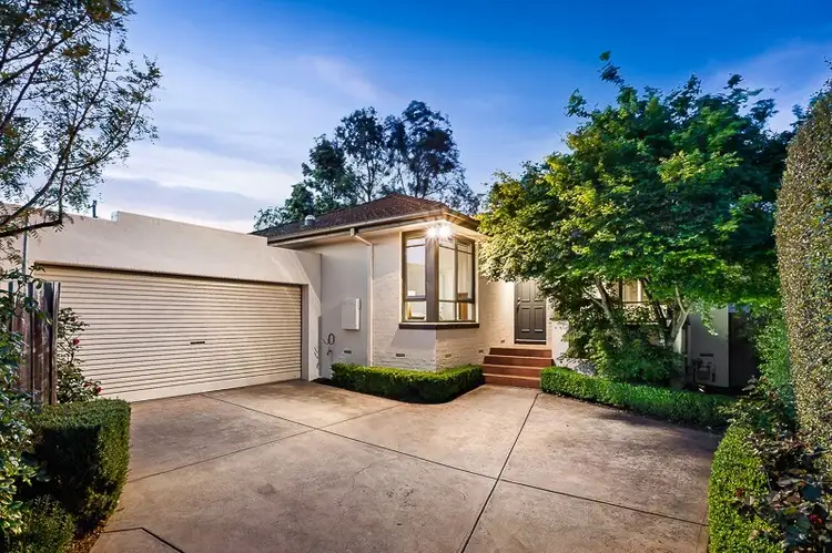 2/130 Nell Street, Greensborough VIC 3088