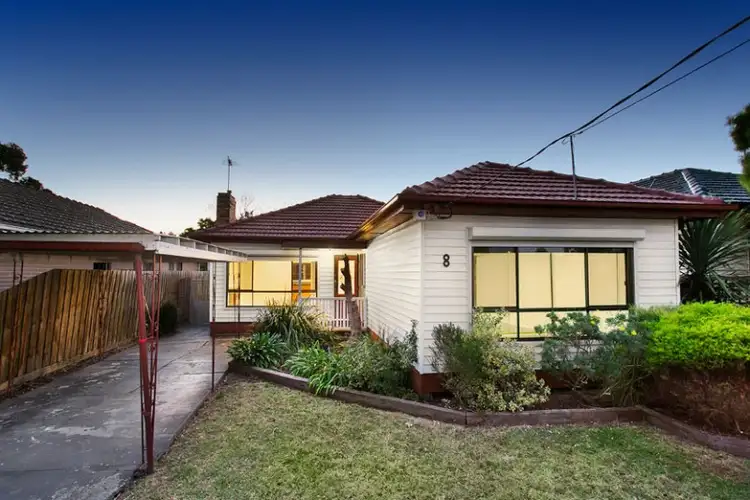 8 High Street, Laverton VIC 3028