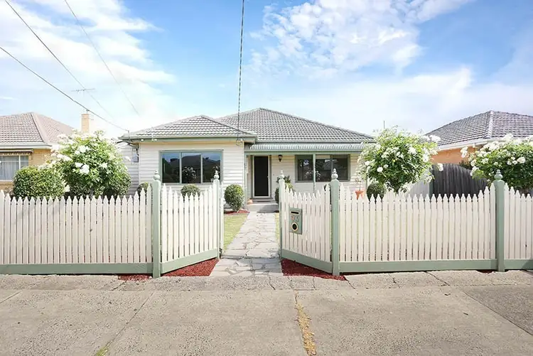 93 Halsey Road, Airport West VIC 3042