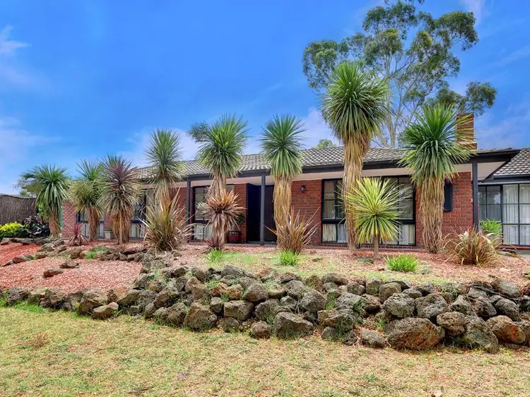 1 Greenshank Court, Carrum Downs VIC 3201