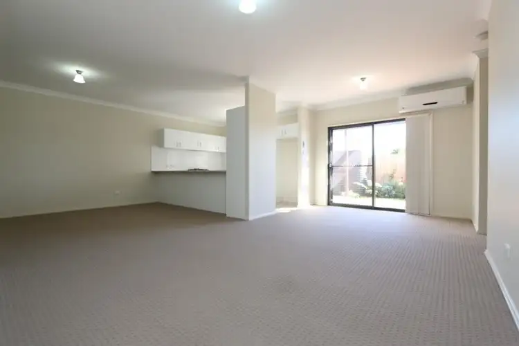 Fourth view of Homely semi-detached listing, 2/14 Middleton Drive, East Maitland NSW 2323