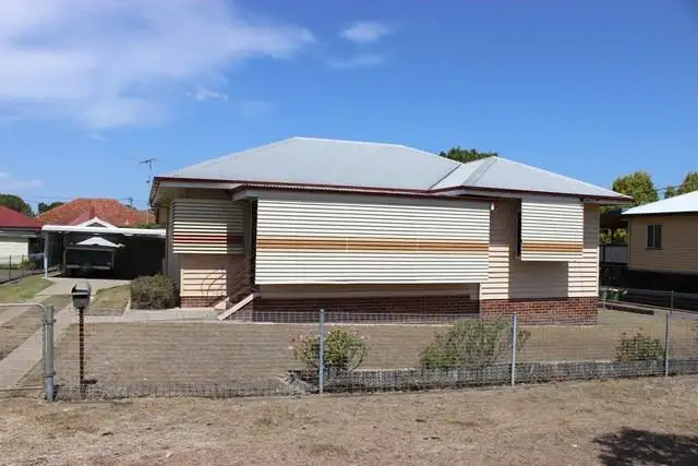 26 Crown Street, Silkstone QLD 4304