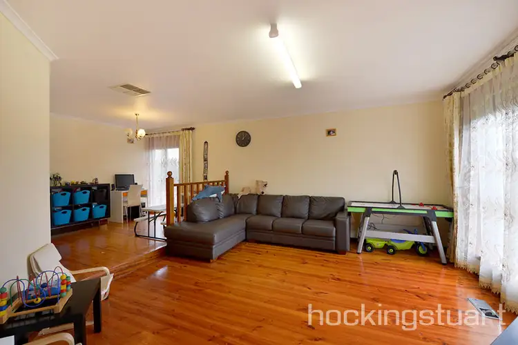 Second view of Homely house listing, 15 Lancefield Court, Endeavour Hills VIC 3802