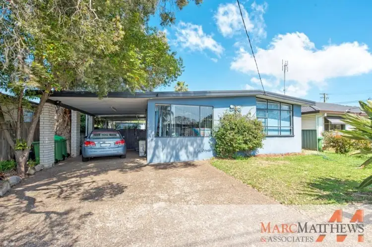 10 Veron Road, Umina Beach NSW 2257