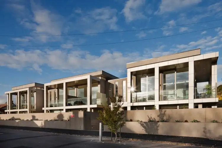 30 Willansby Ave