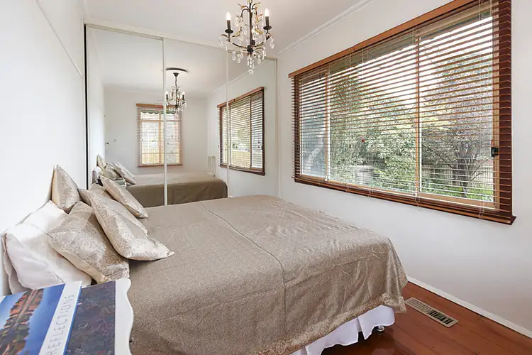 Fifth view of Homely house listing, 17 Derna Road, Ashburton VIC 3147