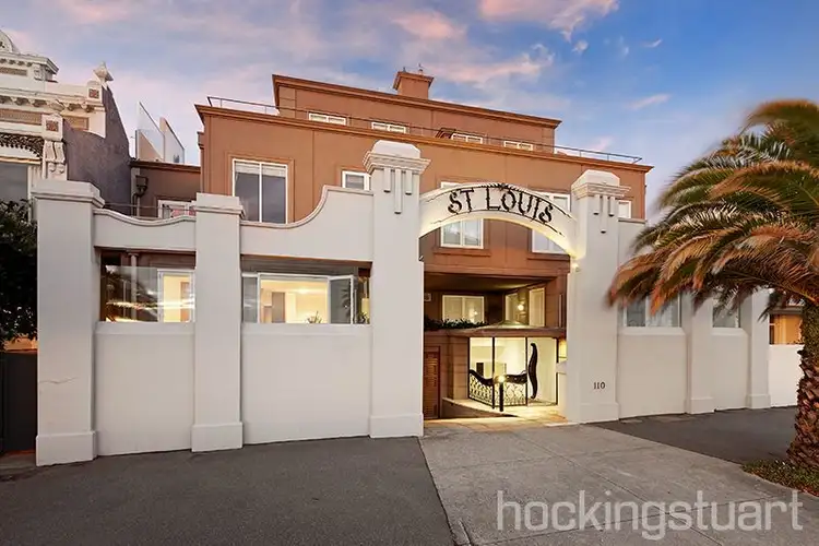 2/110 Beaconsfield Parade, Albert Park VIC 3206