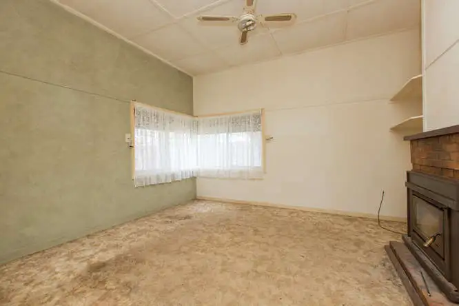 Fifth view of Homely house listing, 9 The Centreway, Red Cliffs VIC 3496