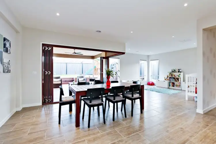Sixth view of Homely house listing, 11 Hummingbird Boulevard, Tarneit VIC 3029