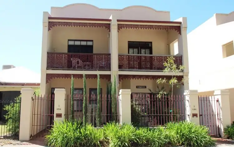 Main view of Homely townhouse listing, 1/484 David Street, Albury NSW 2640
