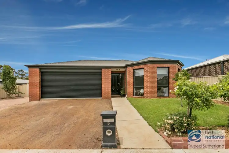 5 Sheard Street, California Gully VIC 3556