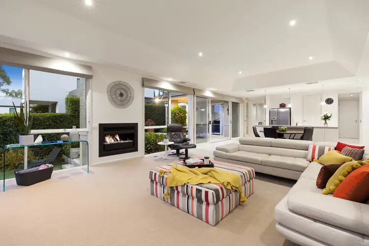 Second view of Homely house listing, 21 Gresswell Road, Macleod VIC 3085
