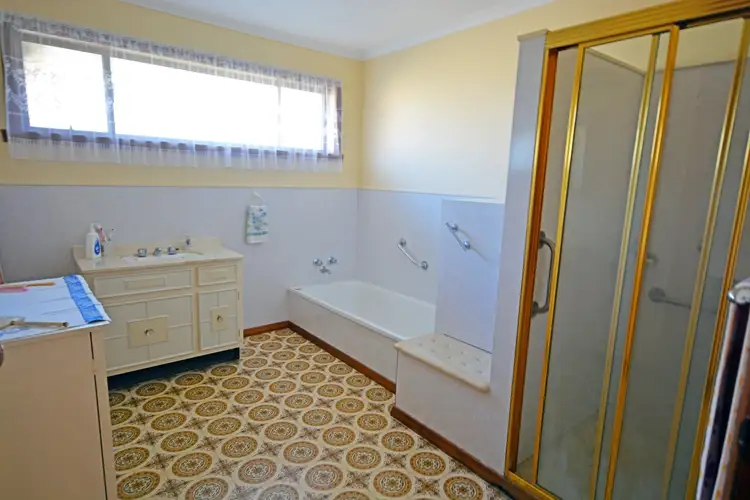 Seventh view of Homely house listing, 5 Cameron Street, Heywood VIC 3304