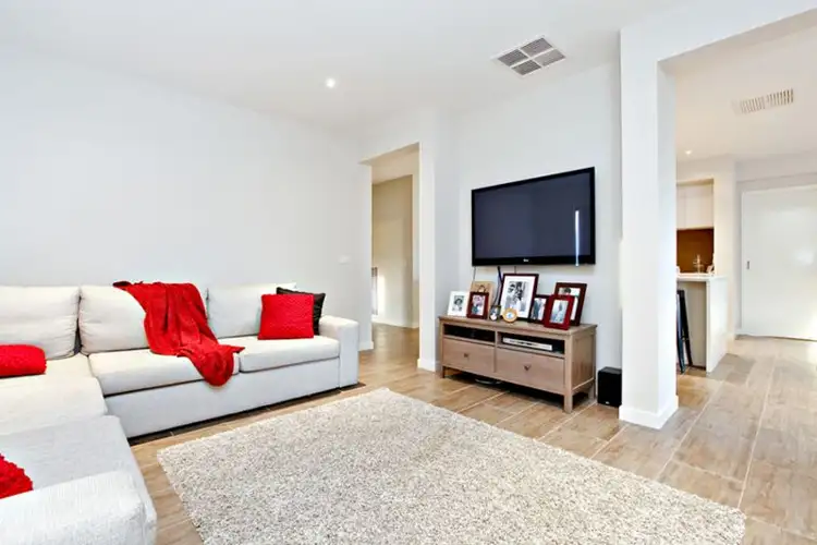 Fourth view of Homely house listing, 11 Hummingbird Boulevard, Tarneit VIC 3029