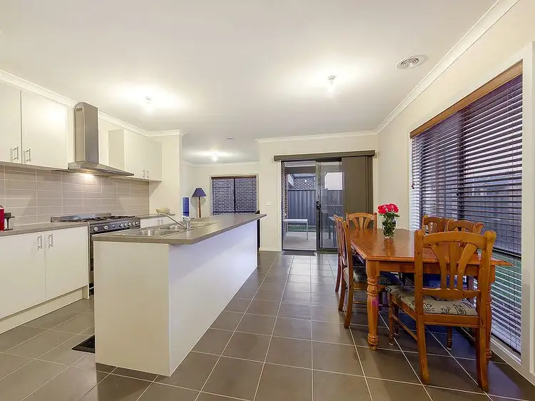 Fourth view of Homely house listing, 2 Goodwood Close, Derrimut VIC 3030