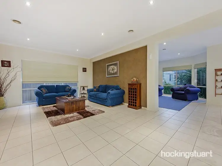 Second view of Homely house listing, 8 Highrise Court, Hillside VIC 3037
