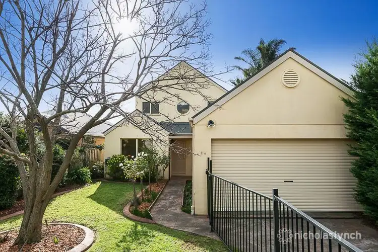 11a Gleneagles Avenue, Mornington VIC 3931