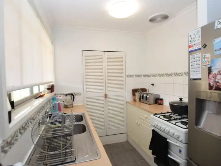 Fourth view of Homely house listing, 8 Searle Court, Wangaratta VIC 3677
