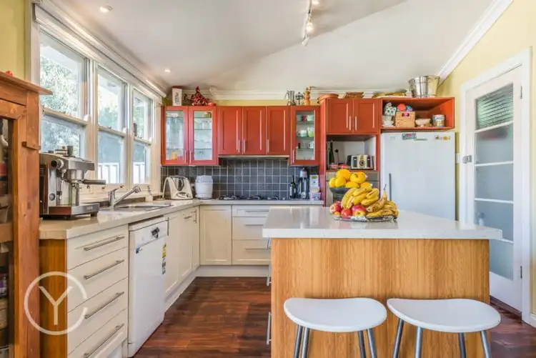 1 Harwood Street, Hilton WA 6163