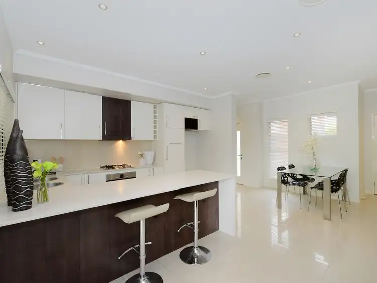 Sixth view of Homely townhouse listing, 365 Hawthorne Road, Hawthorne QLD 4171