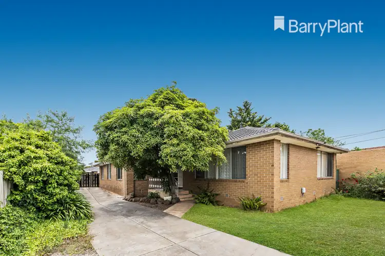 17 Yarrabee Drive, Hoppers Crossing VIC 3029