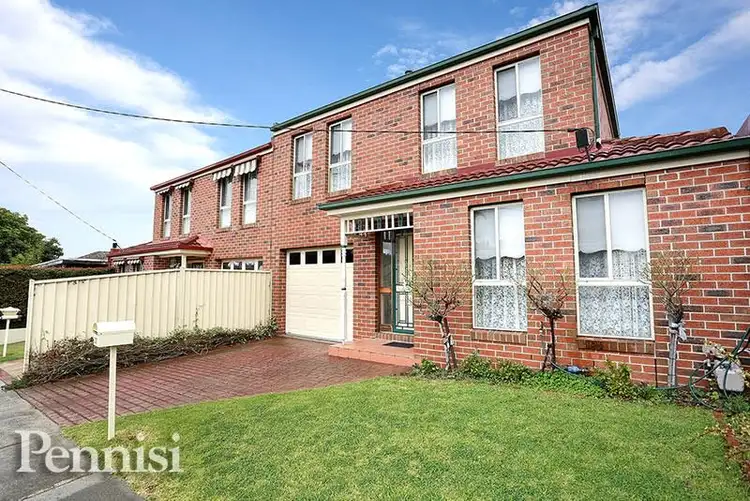 37 Orange Grove, Essendon North VIC 3041