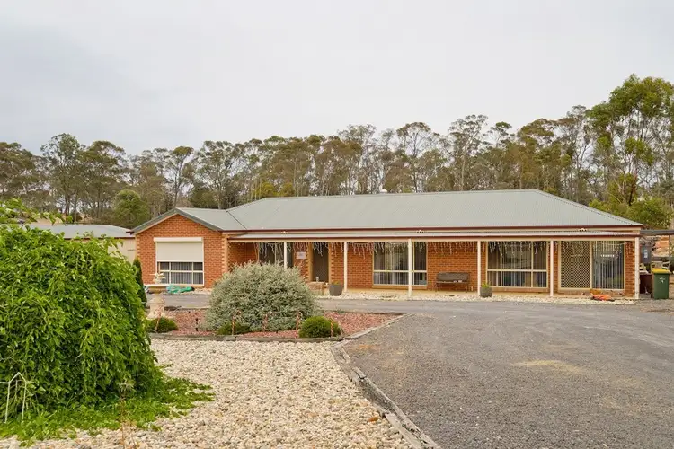 1 Neates Road, Campbells Creek VIC 3451